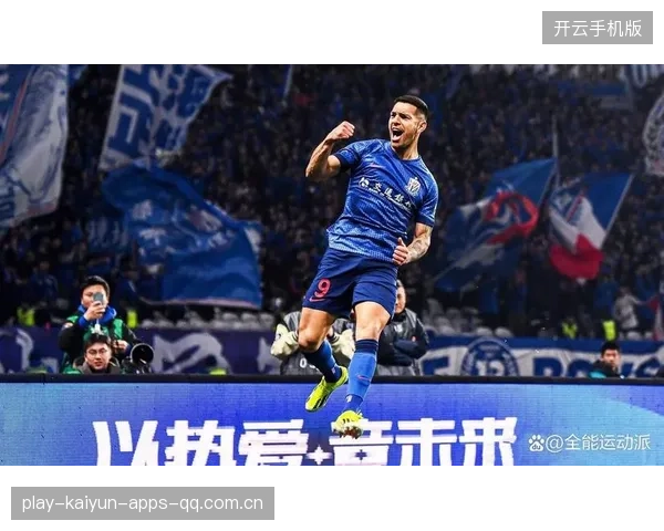 申花给盖伊报亚冠——从“逆袭”到“传奇”，足球梦想与团队精神的永恒交响