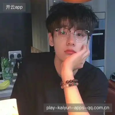 华熙皎